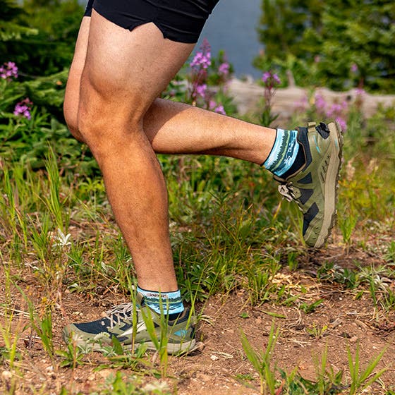 Injinji Artist Designed Men's Trail Midweight Mini-Crew Running Socks