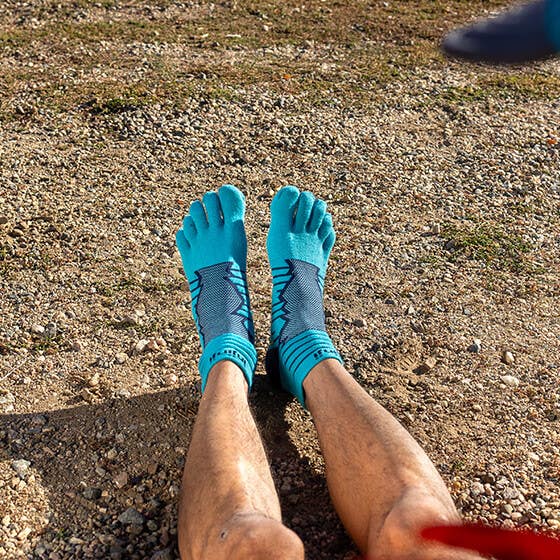 Injinji Ultra Run Midweight Mini-Crew Performance Running Socks