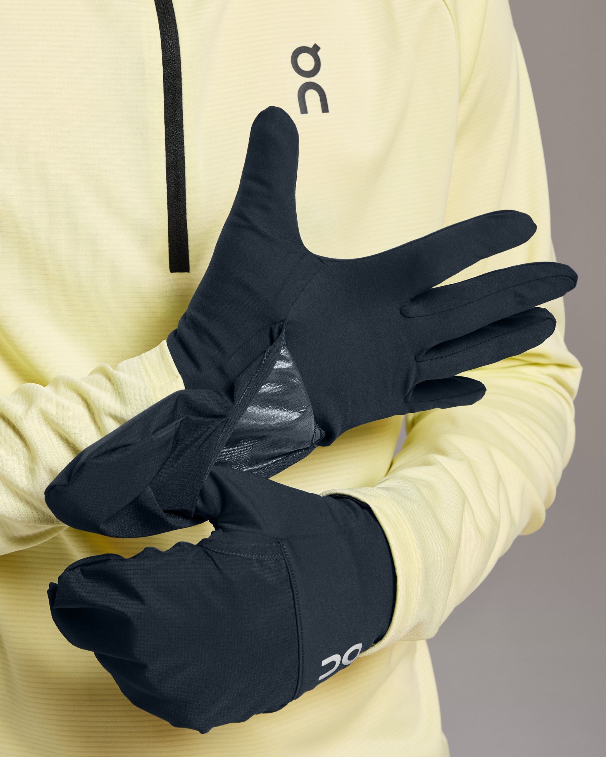 On Running Core Gloves Convertible 2 in 1 Cold Weather Gloves